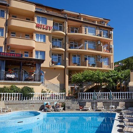 Family Hotel Milev 圣弗拉斯 外观 照片