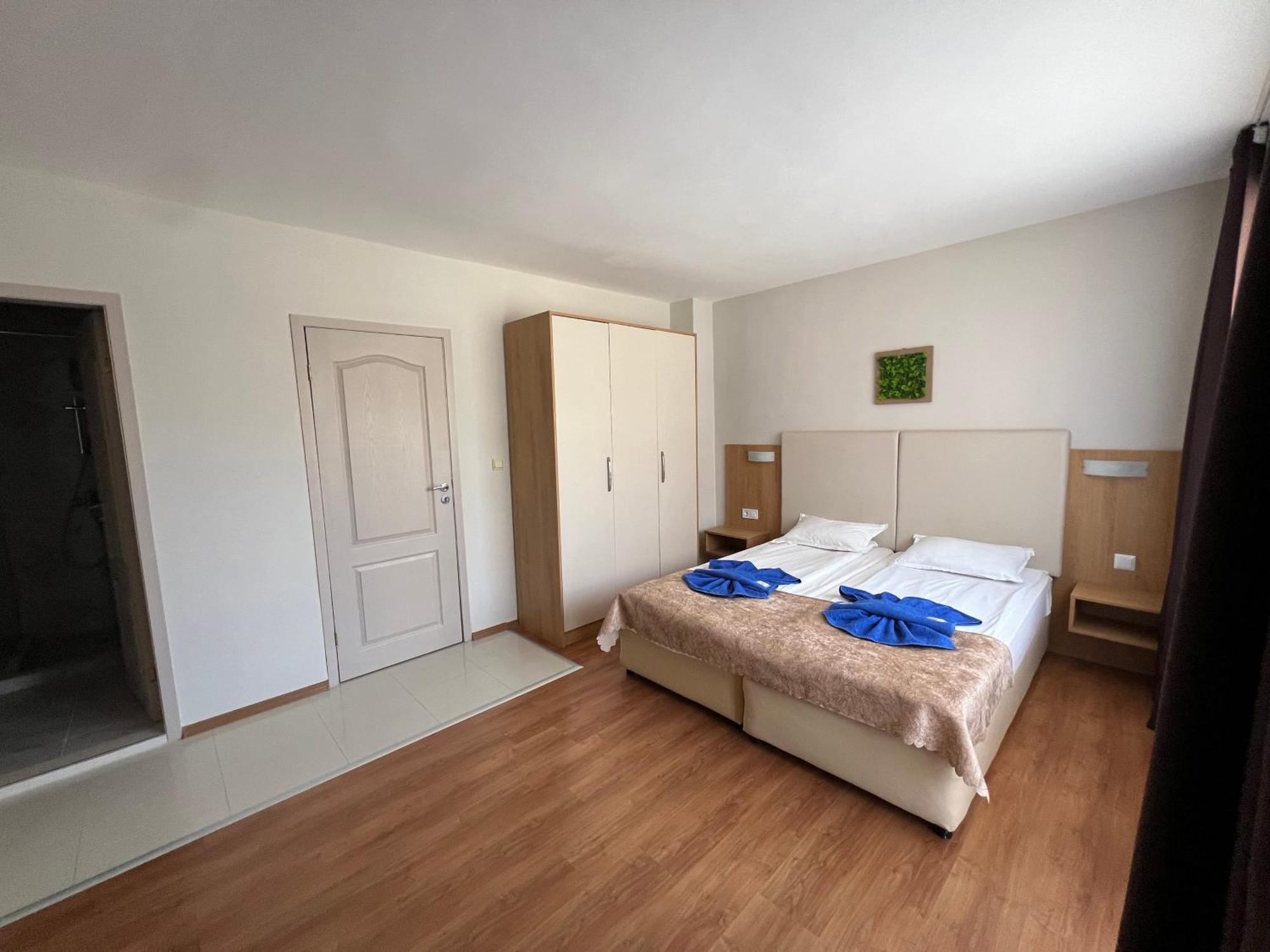 Family Hotel Milev 圣弗拉斯 外观 照片