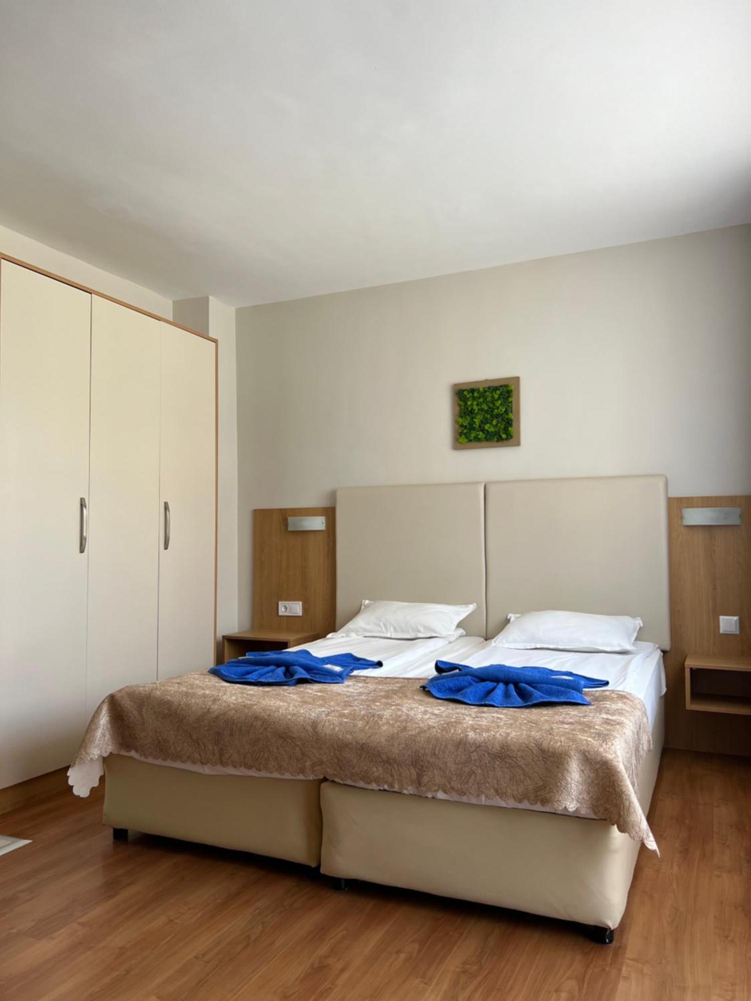 Family Hotel Milev 圣弗拉斯 外观 照片